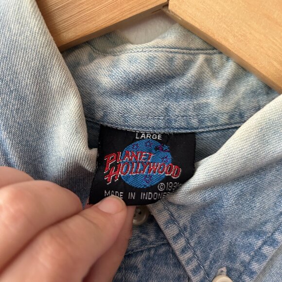 Planet Hollywood Long Sleeve Button Down Shirt Mens Large Denim Shirt Embroidery - Picture 4 of 5